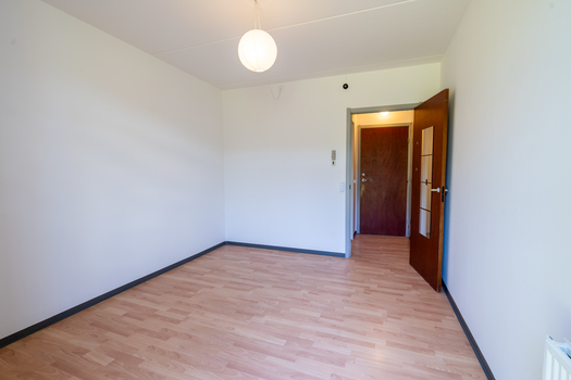 Room unfurnished